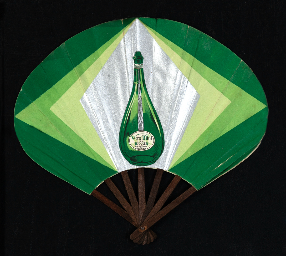 Vera Mint de Ricqles Original Advertising Fan