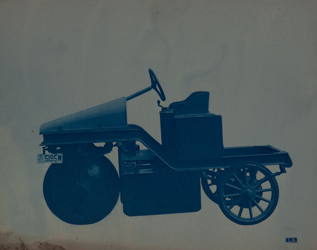 Couple-Gear Freight-Wheel Company Truck Cyanotype Photo249 Three Wheel Delivery Car